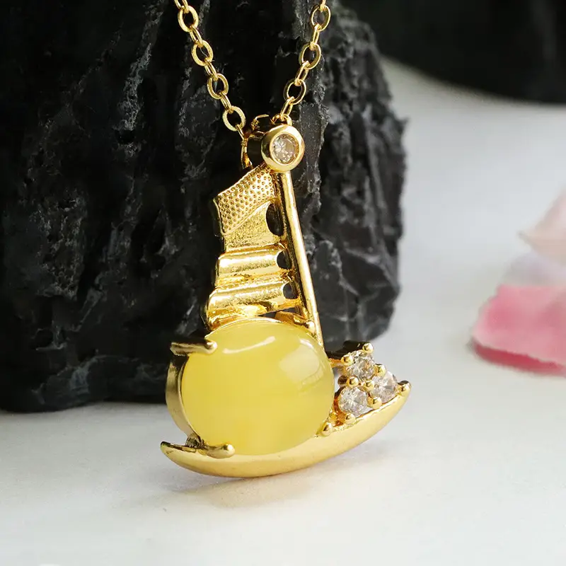 Guan Yu Natural Amber Pendant Necklace - Image 4