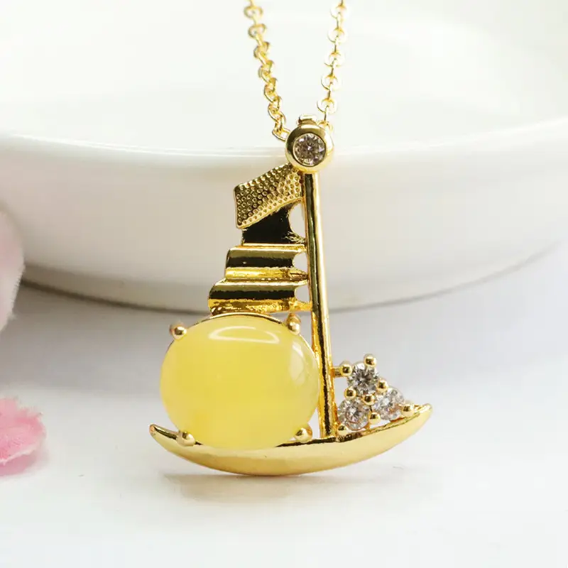 Guan Yu Natural Amber Pendant Necklace — feature 4
