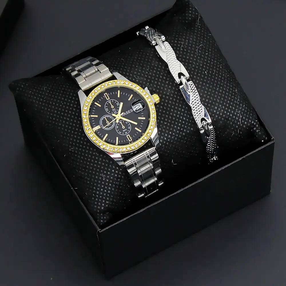 Women's White Crystal Dial Quartz Watch with Stainless Steel Band — feature 5