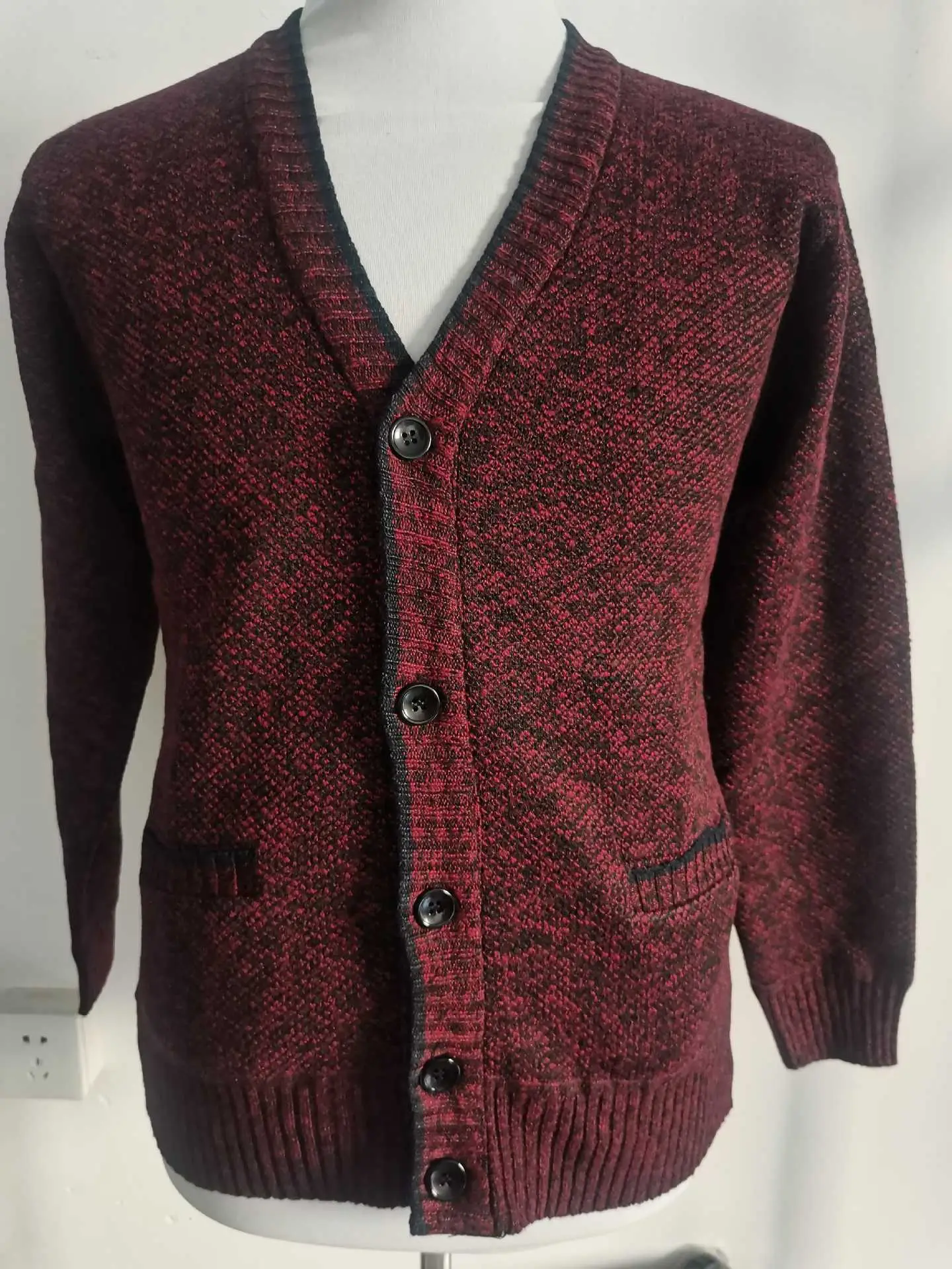 Men's Grey Knitted Cardigan Jacket Warm Comfortable Casual Wear — feature 27