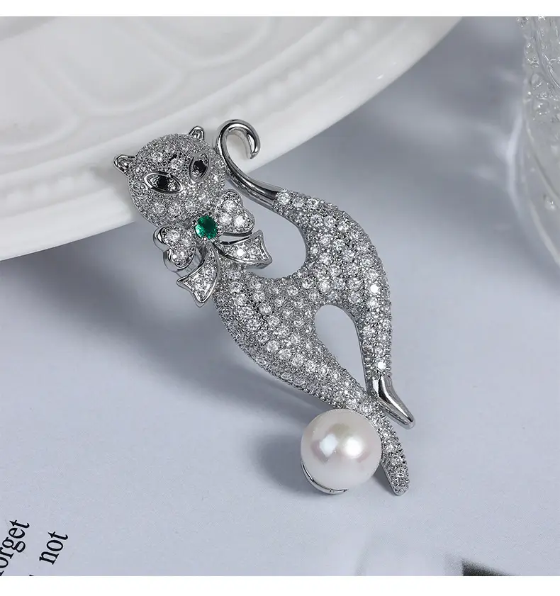 Dream Crystal Butterfly Brooch with Pearl for Women - Image 5