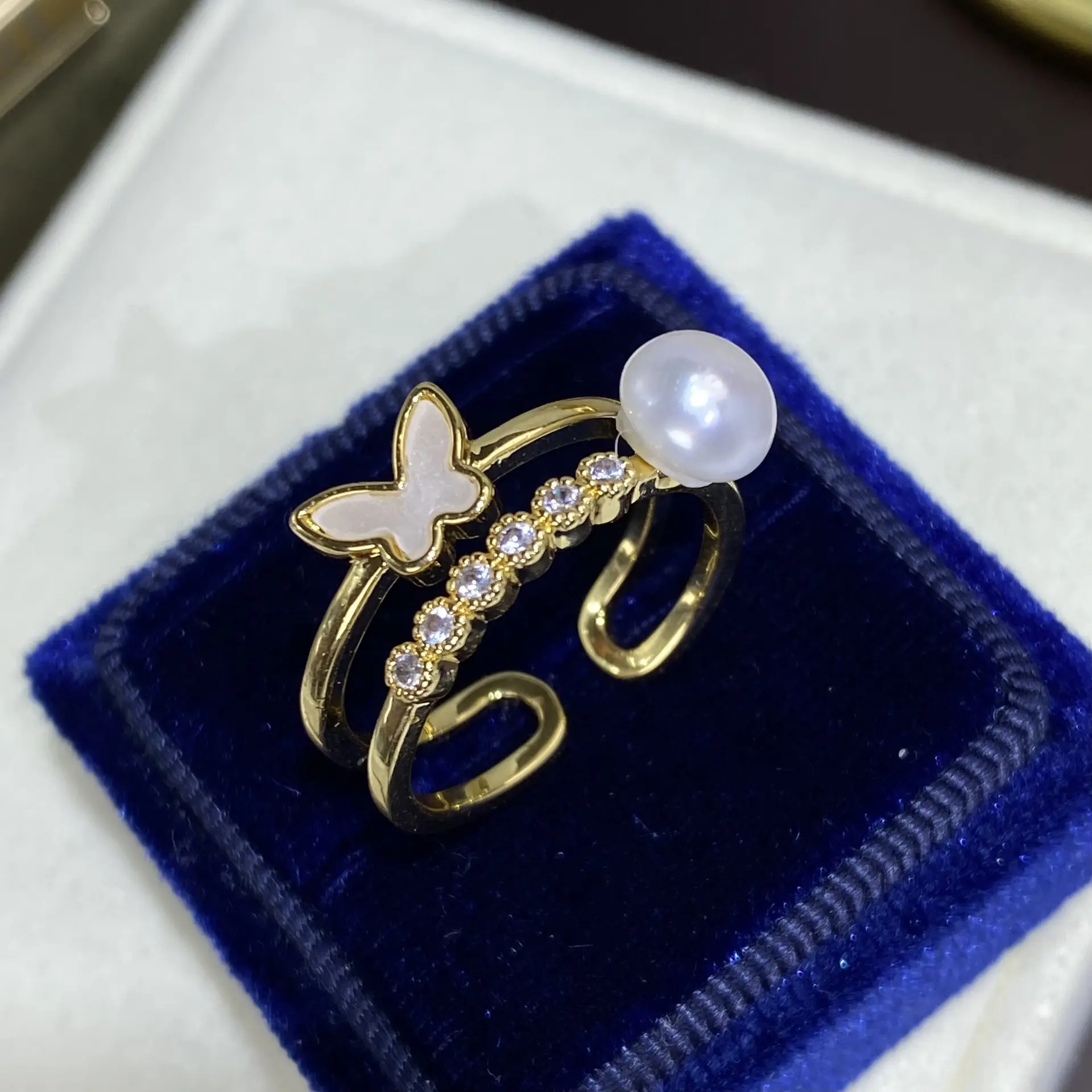 Women's Adjustable Pearl Flower Rings Set of 6 - Image 7