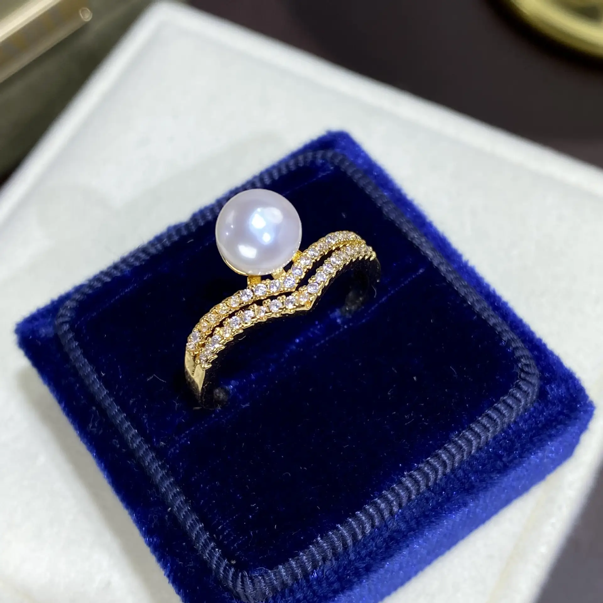 Women's Adjustable Pearl Flower Rings Set of 6 - Image 8
