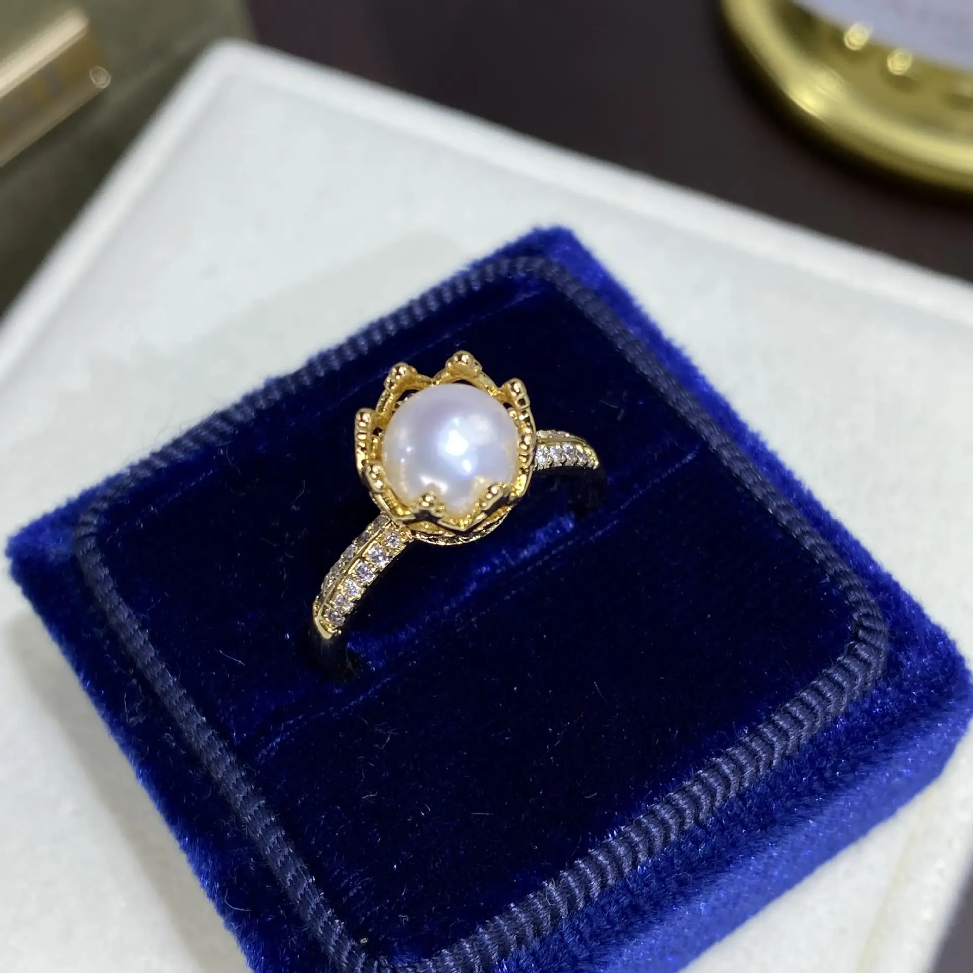 Women's Adjustable Pearl Flower Rings Set of 6 — feature 6