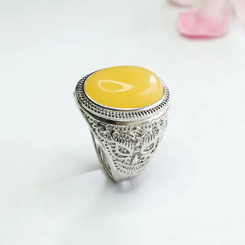 Guan Yu Natural Amber Ring with Silver Plating — feature 9
