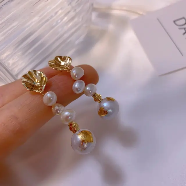 Elegant Gold Foil Pearl Earrings for Women - Image 5