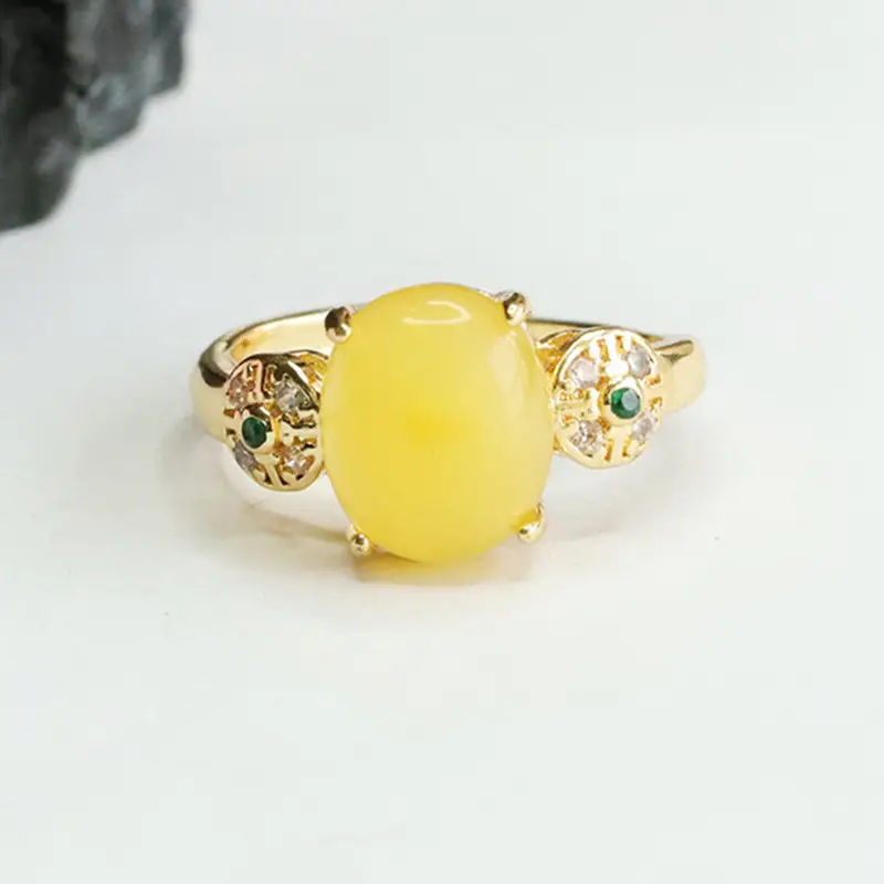 Guan Yu Natural Amber Finger Ring Honey Wax Ancient Style — feature 4