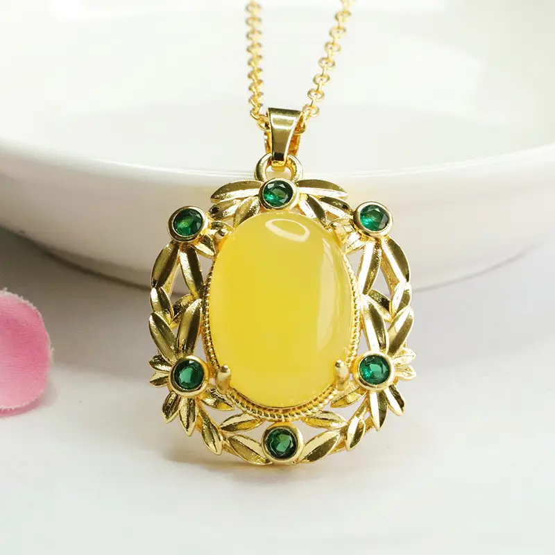 Guan Yu Amber Pendant Necklace Ethnic Gold Green Stones — feature 4