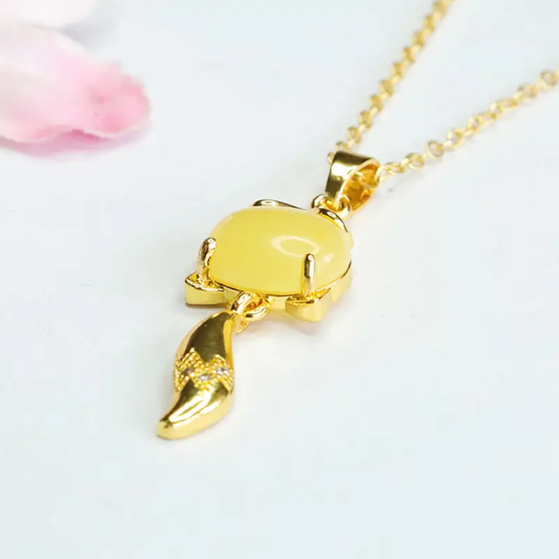 Natural Amber Fox Pendant Necklace Ethnic Gold