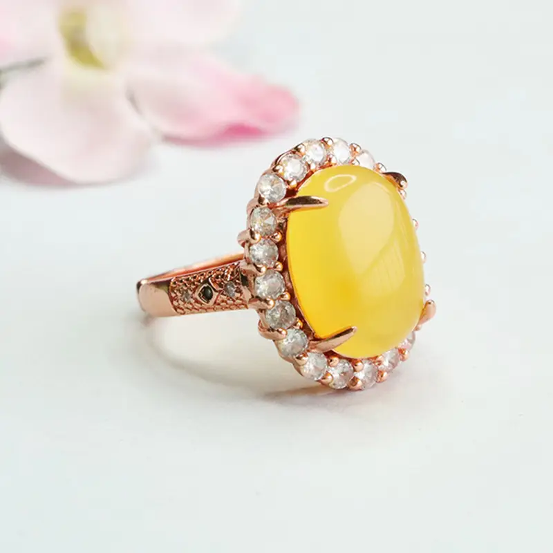 Guan Yu Natural Amber Ring Honey Wax Court Style - Image 4