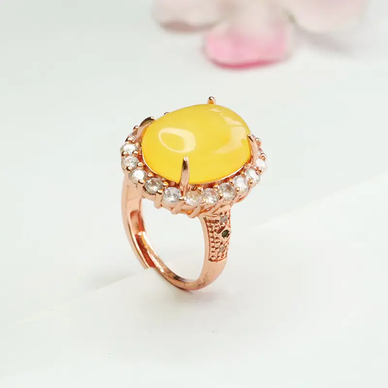 Guan Yu Natural Amber Ring Honey Wax Court Style - Image 5