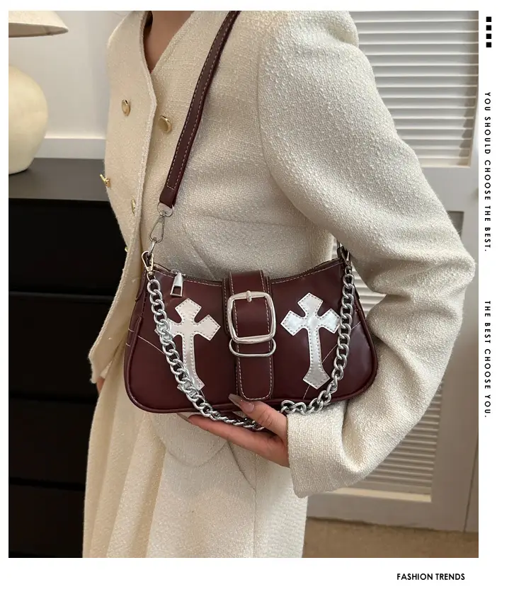 Black Cross Chain Shoulder Bag for Women 2023 — feature 1