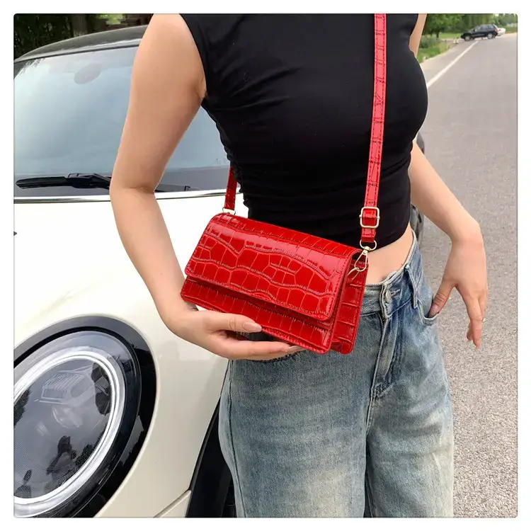 Red Croc Patchwork Shoulder Bag for Women — feature 14