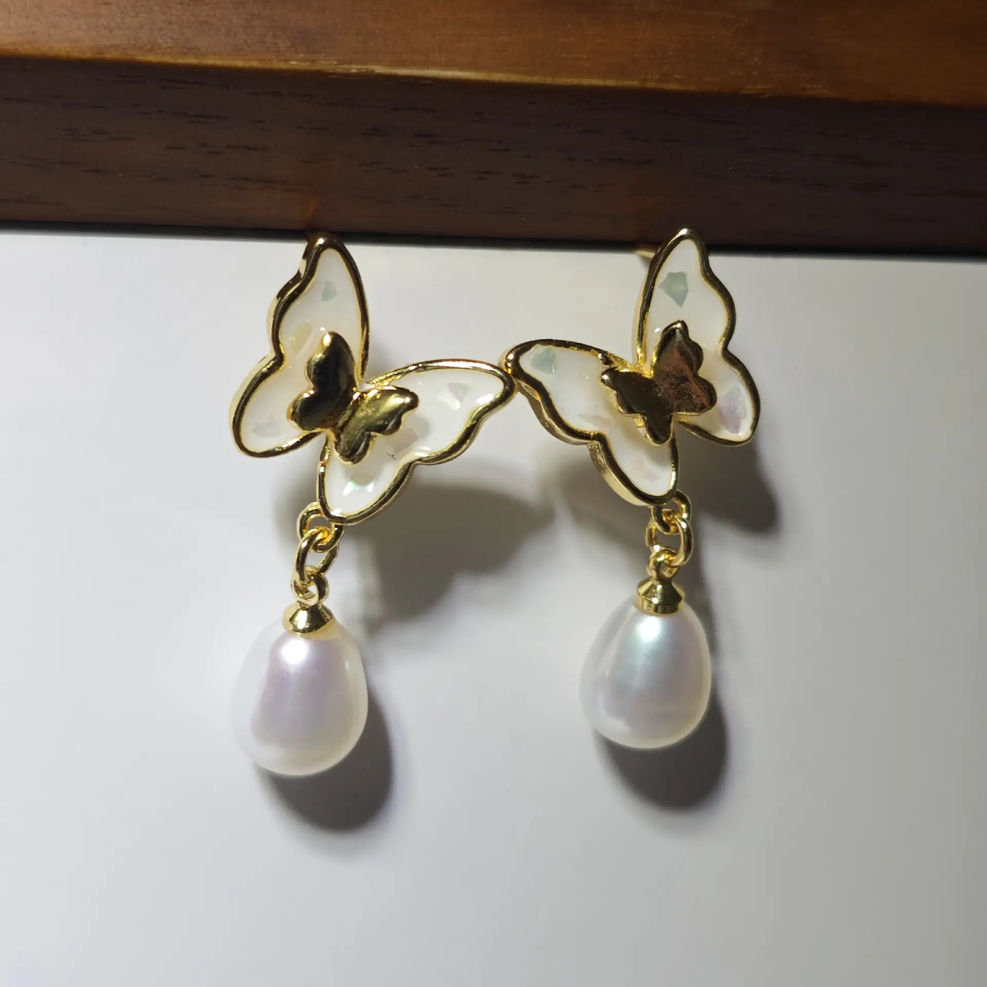 Gold Butterfly Pearl Earrings for Women - Image 4