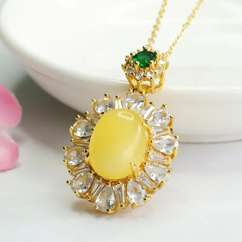 Guan Yu Pendant Yellow Amber Necklace Women's Jewelry - Image 5