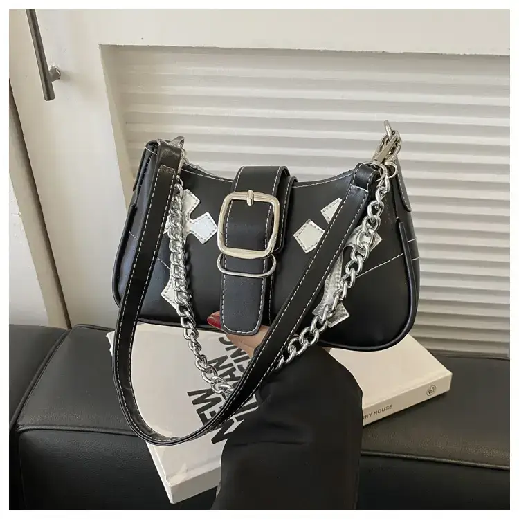 Black Cross Chain Shoulder Bag for Women Winter 2023 — feature 30