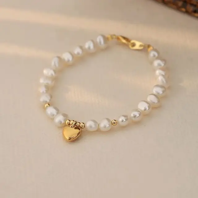 Love Love Pearl Bracelet for Women's Elegant Wear - Image 2