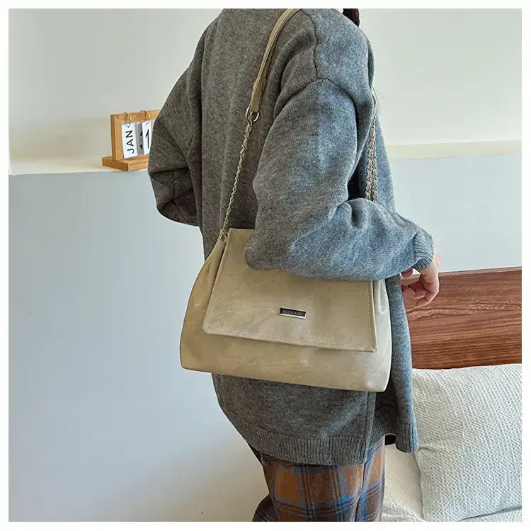 Korean Style Women's Grey Chain Shoulder Bag 2024 Winter — feature 18
