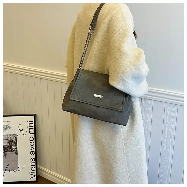 Korean Style Women's Grey Chain Shoulder Bag 2024 Winter — feature 8