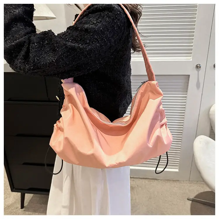 Black Nylon Shoulder Bag for Women 2024 Winter — feature 14
