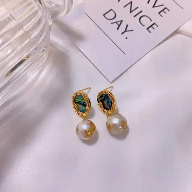 Natural Pearl Earrings French Retro S925 Gold Foil - Image 4