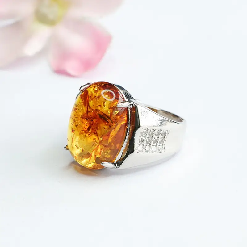 Guan Yu Natural Amber Ring Ethnic Style Jewelry - Image 3