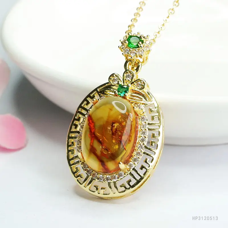 Guan Yu Natural Amber Pendant Necklace Ethnic Style Gold - Image 3