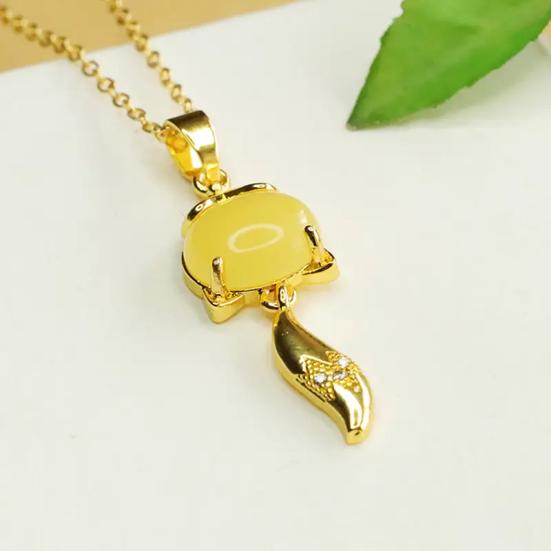 Aiyu Fox Necklace with Natural Amber Pendant - Image 3