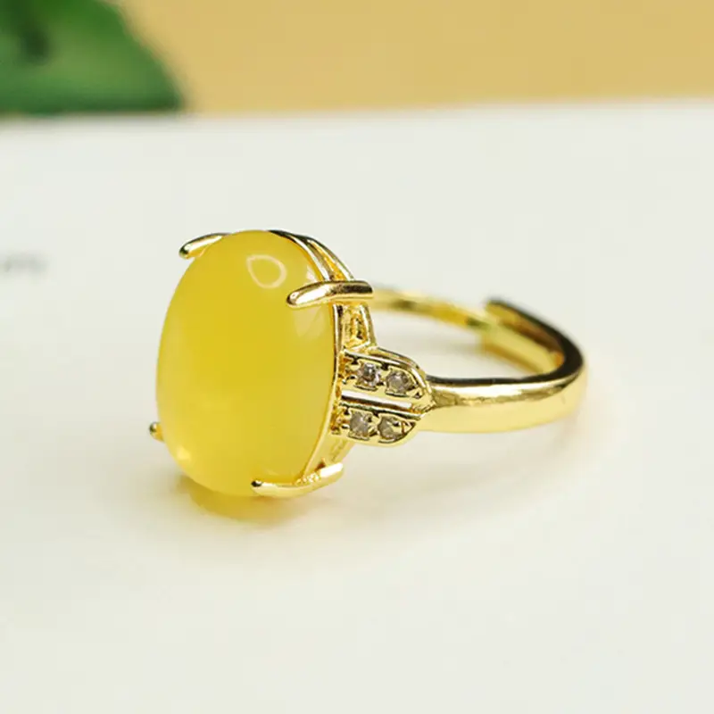 Aiyu Natural Amber Ring with Beads - Image 3