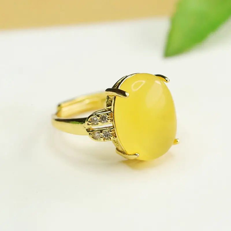 Aiyu Natural Amber Ring with Beads - Image 4