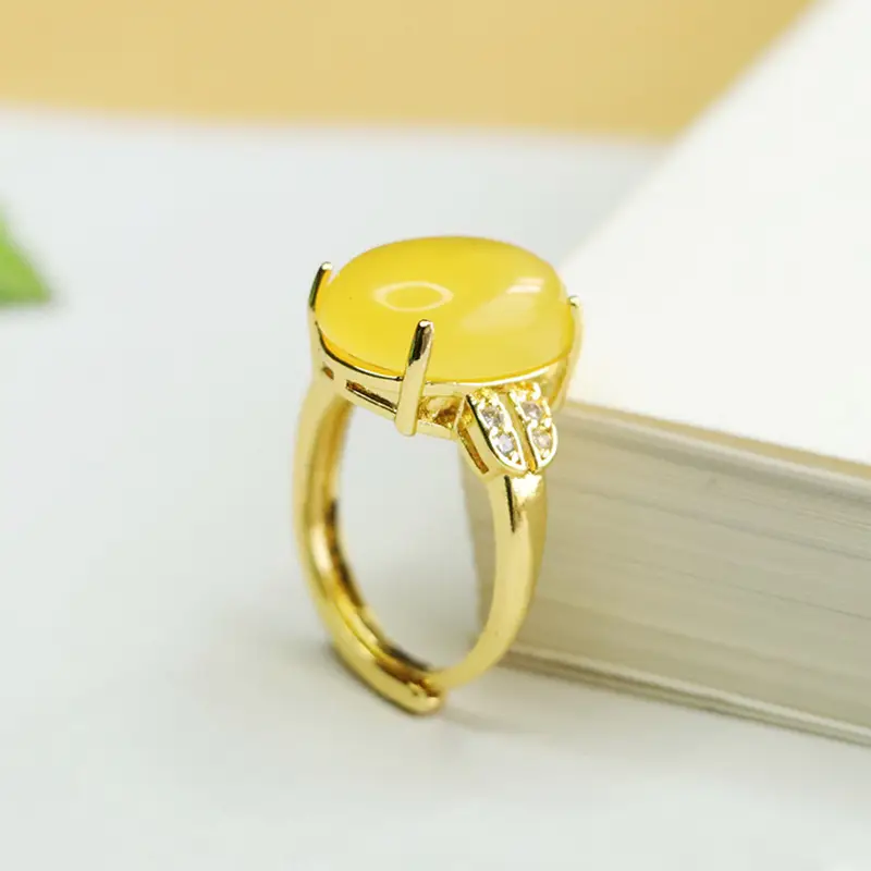 Aiyu Natural Amber Ring with Beads - Image 5