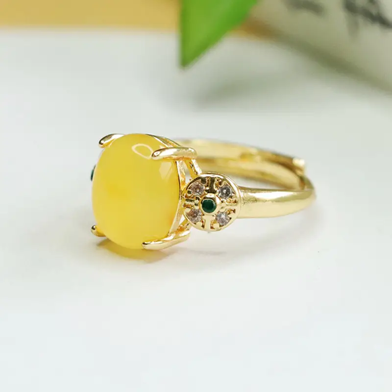 Aiyu Natural Amber Ring with Crystal Decor - Image 3
