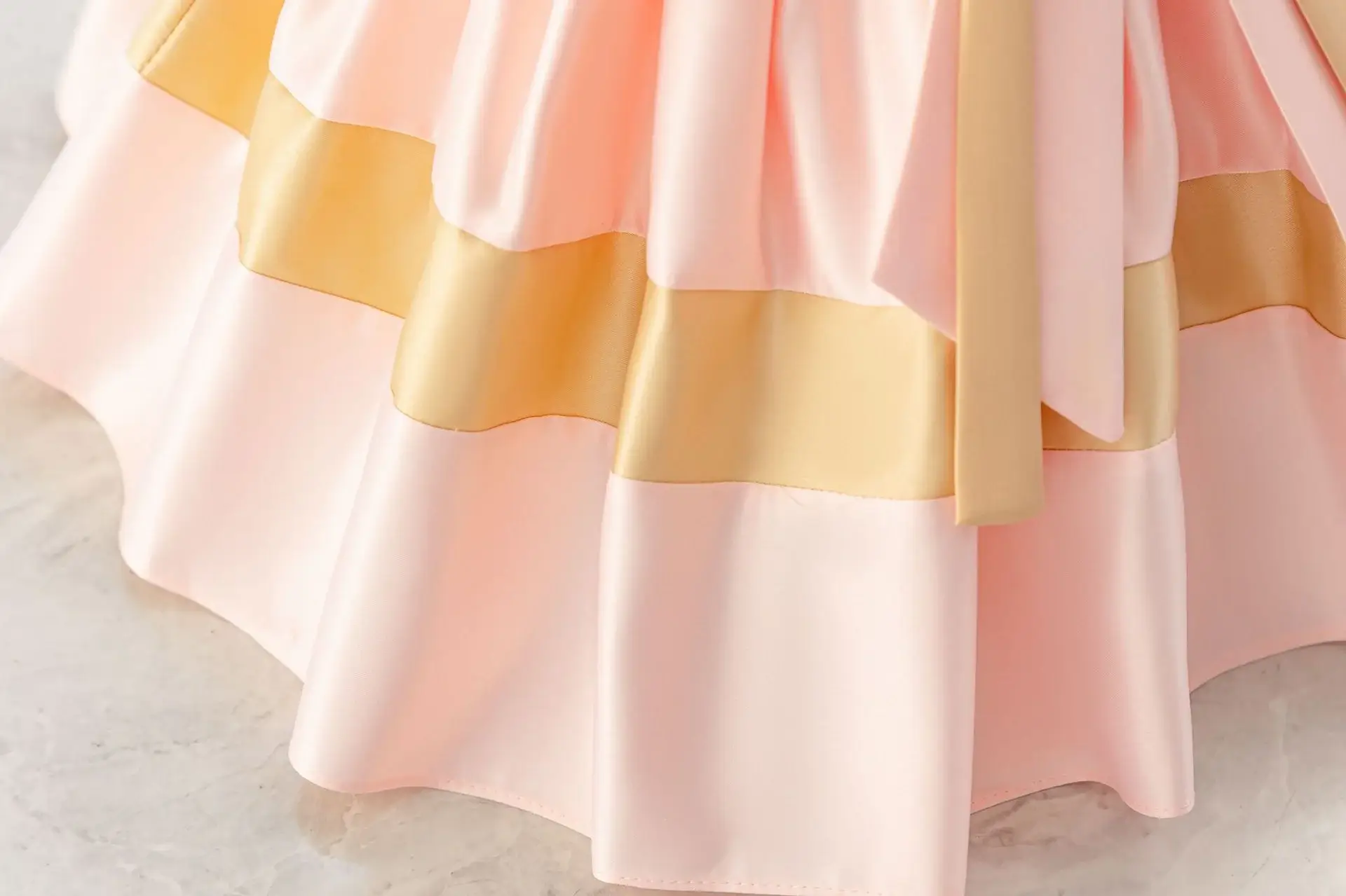 Girls' Pink Satin Bow Dress with Lace Puff Sleeves — feature 8