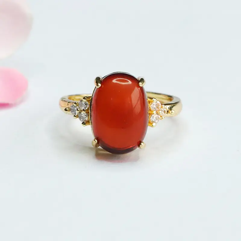 Guan Yu Natural Amber Claw Setting Ring for Women — feature 4