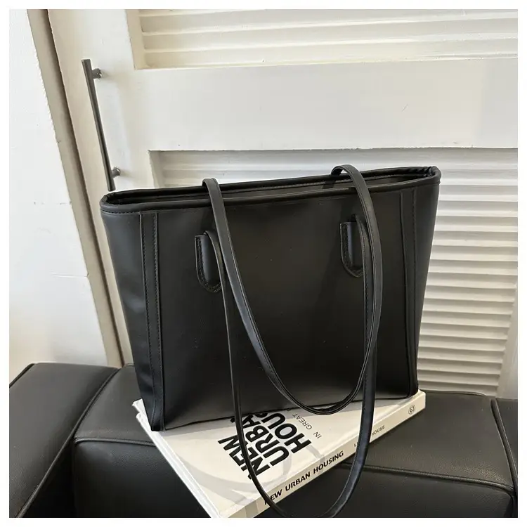 Korean Style Textured Shoulder Bag Brown 2023 — feature 26