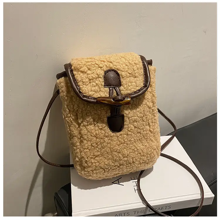 Lamb Wool Shoulder Messenger Bag Women Winter 2023 β feature 25