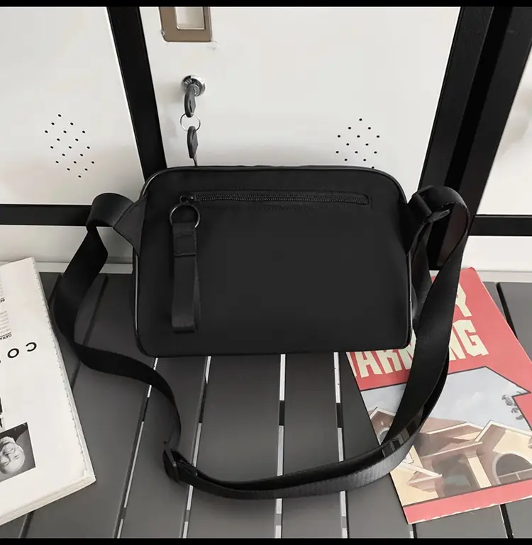 Men's Fashion Chest Bag Mobile Phone Commuter Bag — feature 38