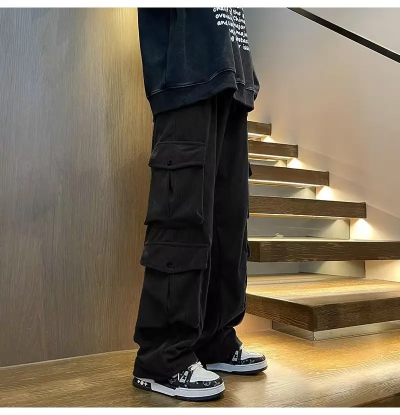 Men's Retro Wide Leg Pants Black Cargo Pants — feature 11