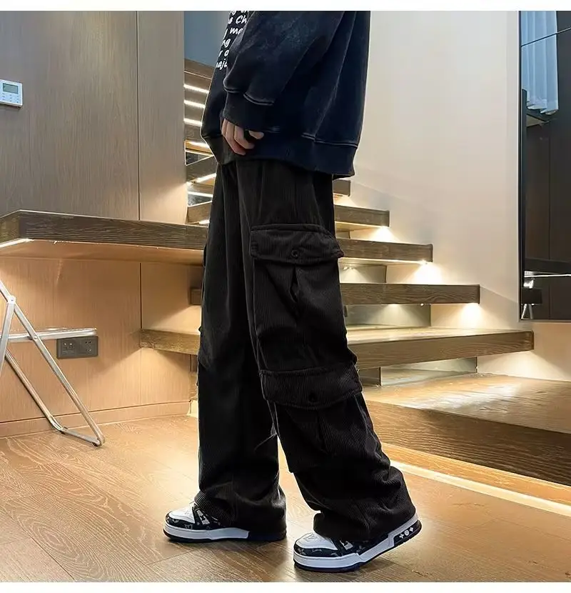 Men's Retro Wide Leg Pants Black Cargo Pants — feature 13
