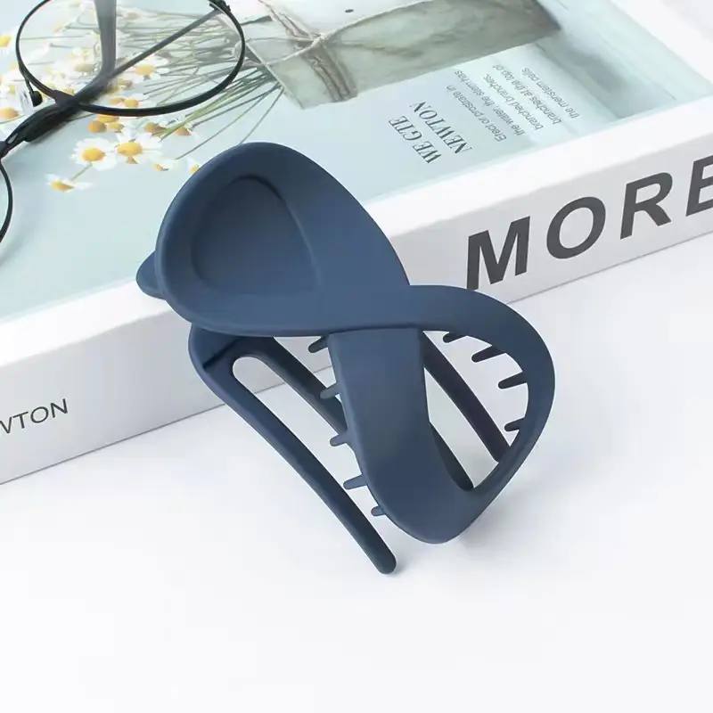Matte 8-Shape Geometric Hair Clip for Women — feature 6