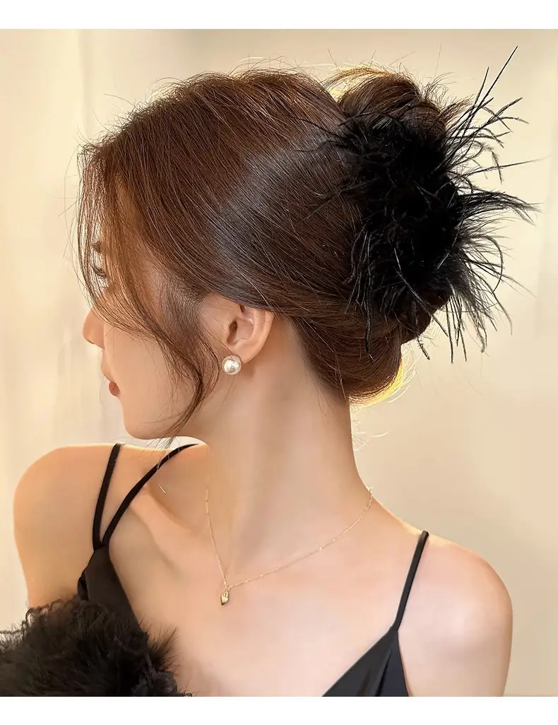 Black Feather Hair Clip Extra Large 13cm Women — feature 9