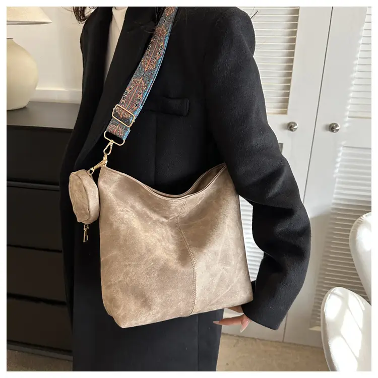 Women's 2023 Winter Retro Shoulder Bag with Embroidered Strap — feature 17