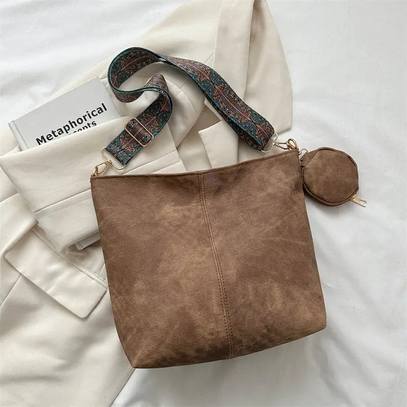 Women's 2023 Winter Retro Shoulder Bag with Embroidered Strap
