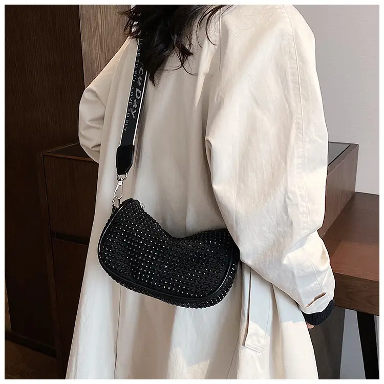 Women Korean Style Diamond Crossbody Bag 2023 — feature 16