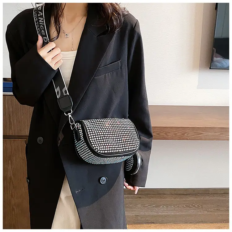 Women Korean Style Diamond Crossbody Bag 2023 — feature 20