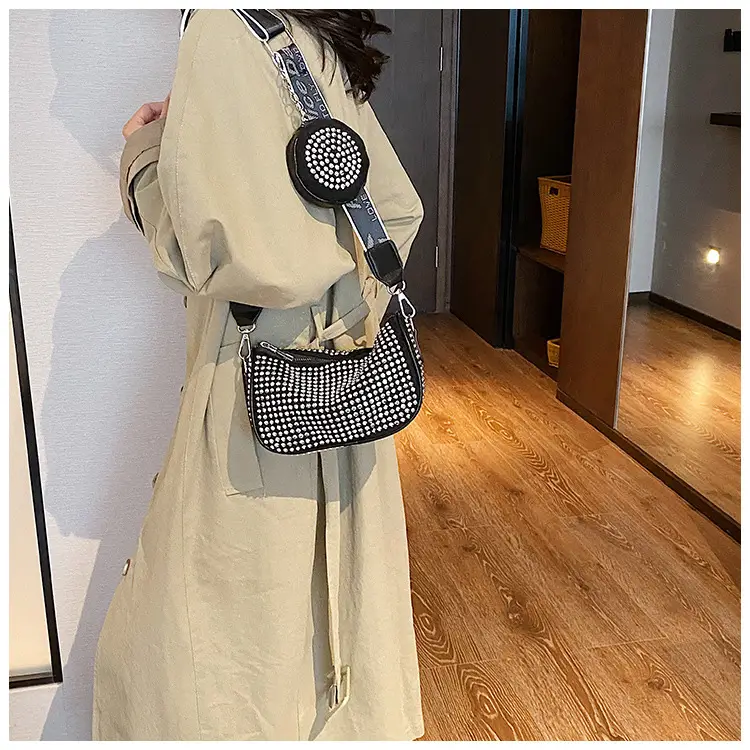Women Korean Style Diamond Crossbody Bag 2023 — feature 28