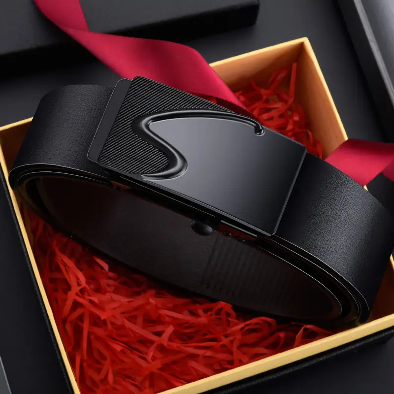 Men's Black Toothless Belt with M Badge