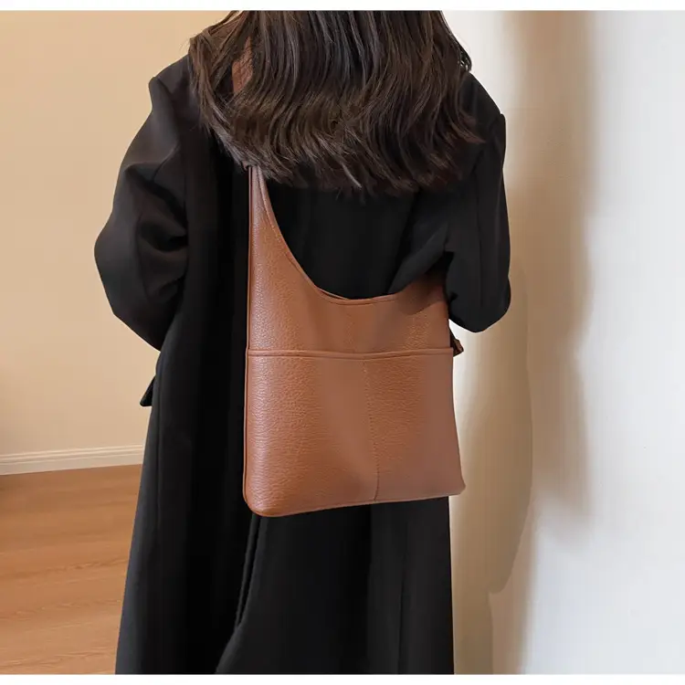 Black Leather Shoulder Bag for Women Large Capacity — feature 14