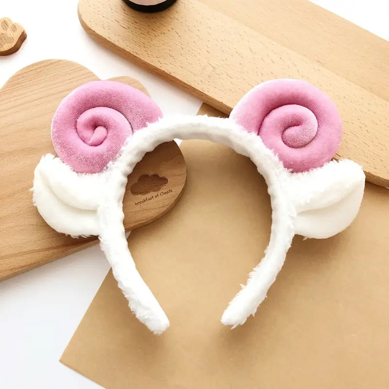 Cute Bear Face Washing Headband for Women
