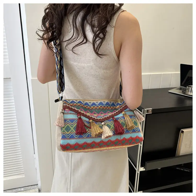 Women Ethnic Tassel Shoulder Bag 2023 New — feature 10
